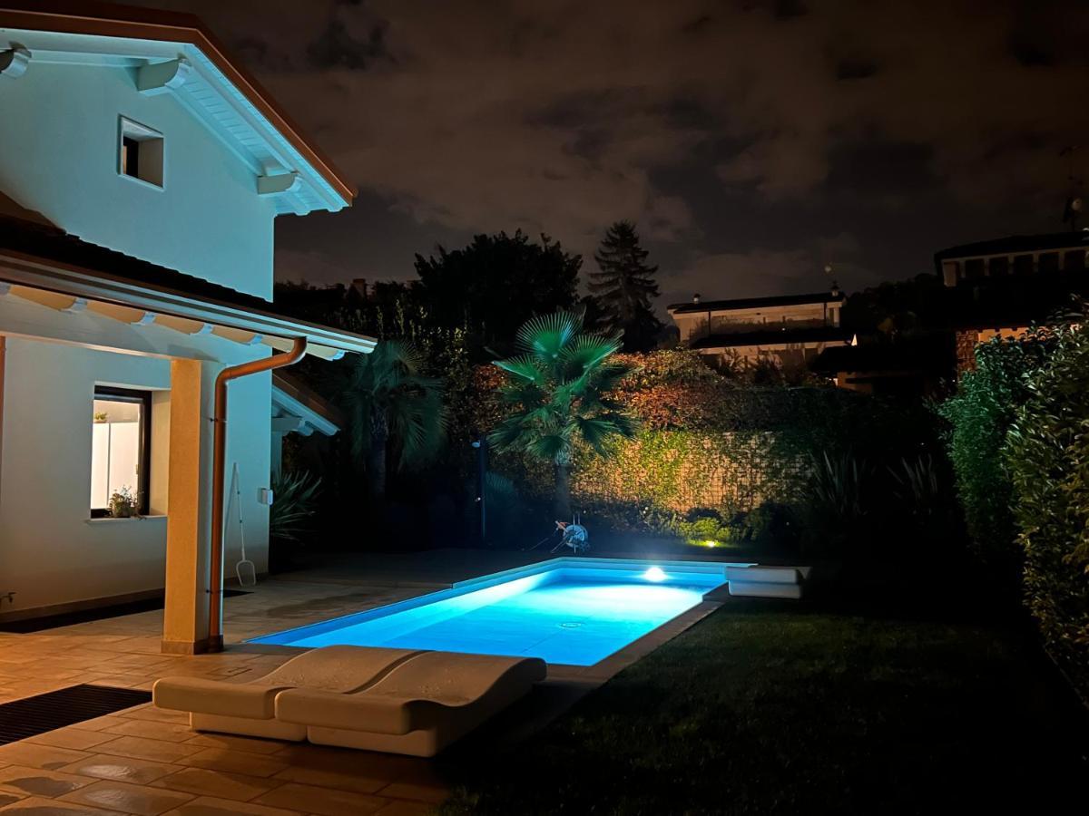 Ferienhaus Casa Sulle Colline Di Barcuzzi Pool, Garden And Barbecue Luaran gambar