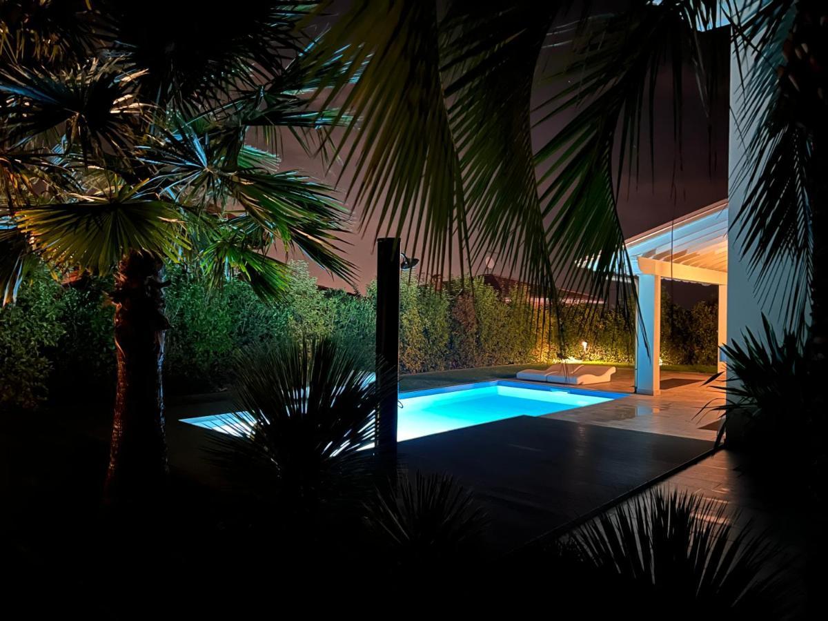 Ferienhaus Casa Sulle Colline Di Barcuzzi Pool, Garden And Barbecue Luaran gambar