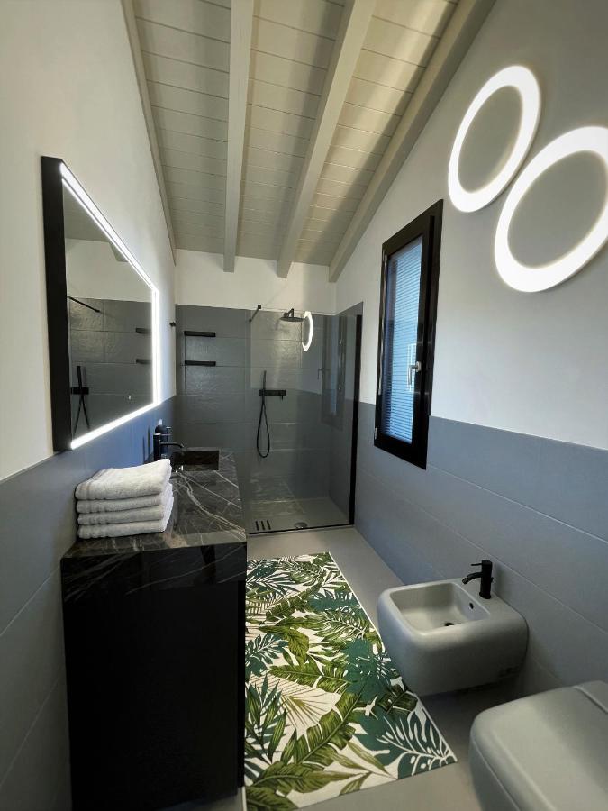 Ferienhaus Casa Sulle Colline Di Barcuzzi Pool, Garden And Barbecue Luaran gambar