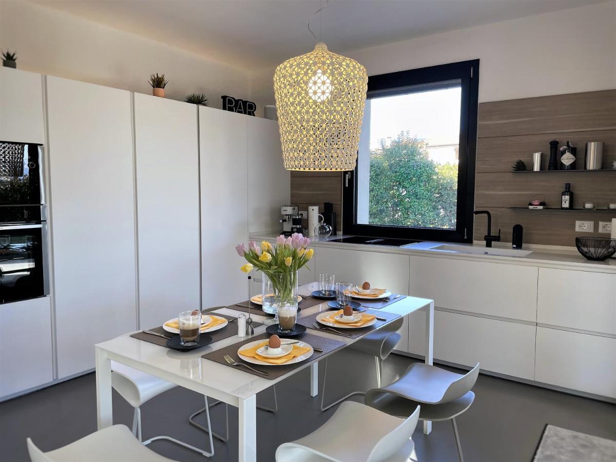 Ferienhaus Casa Sulle Colline Di Barcuzzi Pool, Garden And Barbecue Luaran gambar